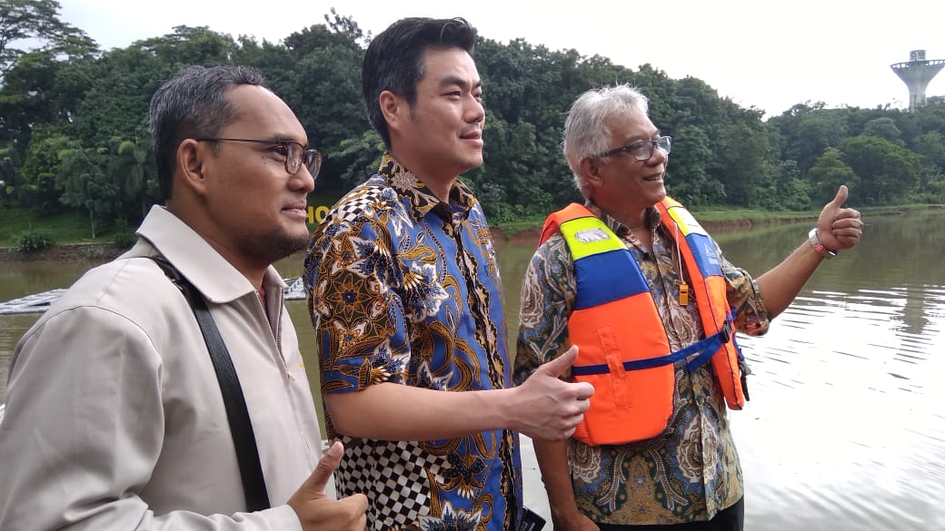 TREC FTUI Resmikan PLTS Terapung Bifacial Pertama Di Indonesia ...